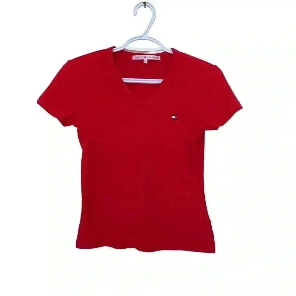 Tommy Hilfiger Red VNeck short sleeve, T-shirt, size small